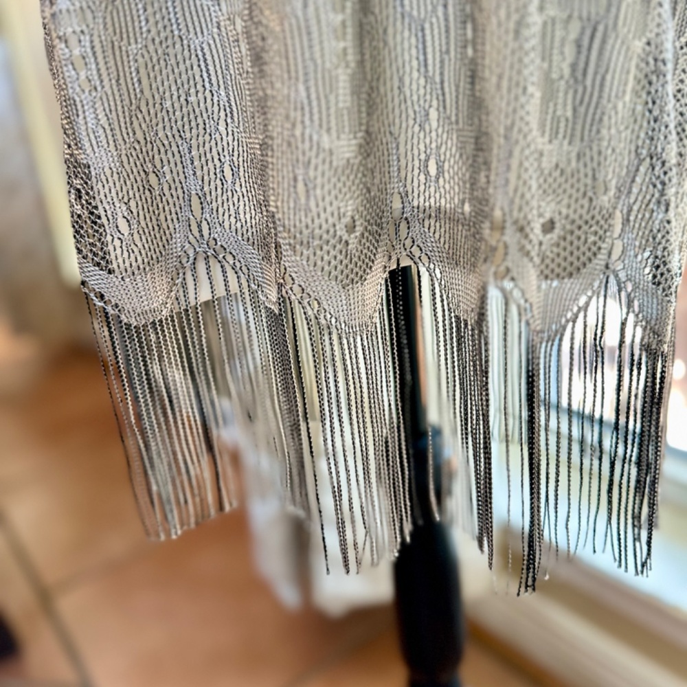 Fully lined Lace & Fringe Dress - Silver - Excellent Condition!! - Picture 12 of 14